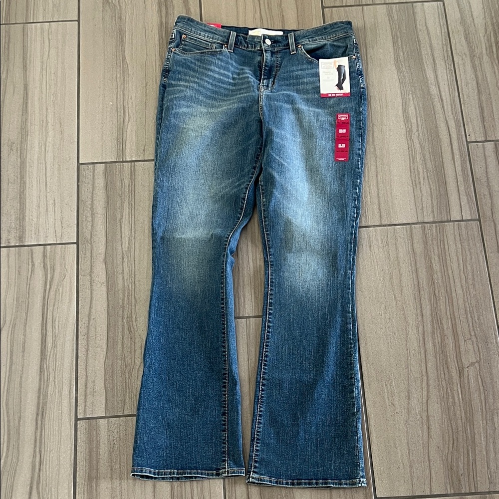Signature by Levi Strauss Women's Mid Rise Bootcut Jeans - Classic Blue